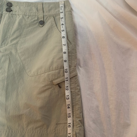 Columbia women’s skorts size8 several pockets (see photos) - Picture 10 of 15